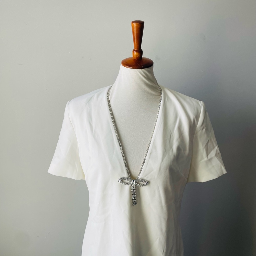 Rumored  White Mini Dress Rhinestone Bow NWT - Picture 3 of 10